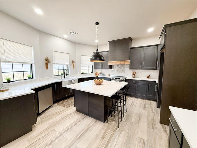 612 W Iowa Ave, House other with 4 bedrooms, 2 bathrooms and null parking in Chickasha OK | Image 5