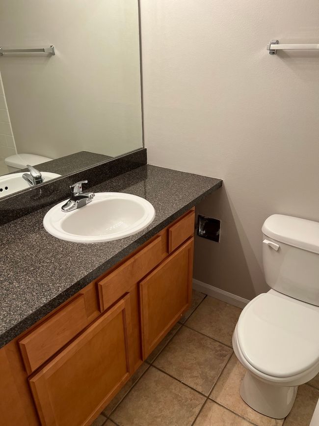 APT-3F - 5904 Forest View Rd, Condo with 2 bedrooms, 2 bathrooms and 2 parking in Lisle IL | Image 4