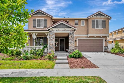 154 Azalea Street, Fillmore, CA, 93015 | Card Image