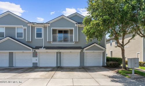 102-7063 Deer Lodge Cir, JACKSONVILLE, FL, 32256-8513 | Card Image
