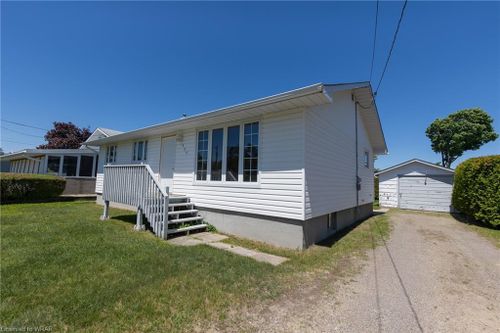 664 Katherine St, Espanola, ON, P5E1M7 | Card Image