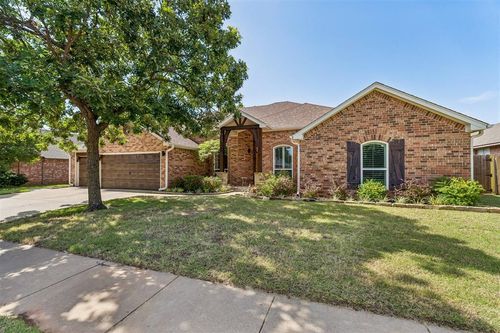 1300 Nw 195th St, Edmond, OK, 73012-3488 | Card Image