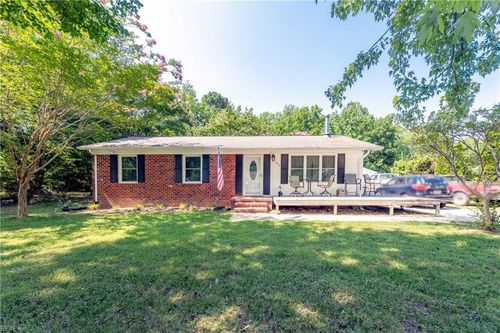 215 Skimino Rd, Williamsburg, VA, 23188-2231 | Card Image