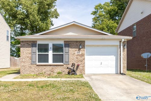 163 Sedgewick Dr, Owens Cross Roads, AL, 35763-7801 | Card Image