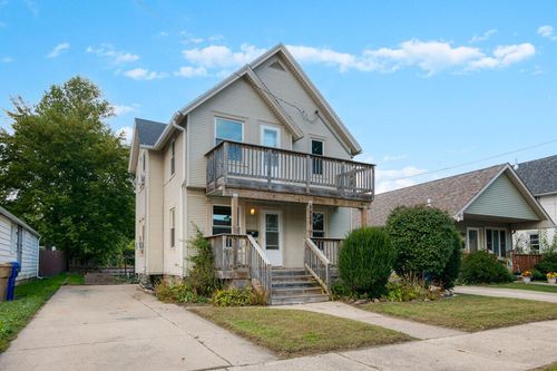 3920 14th Ave, Kenosha, WI, 53140-2433 | Card Image