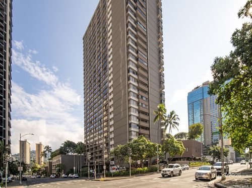 e611-1255 Nuuanu Ave, Honolulu, HI, 96817 | Card Image