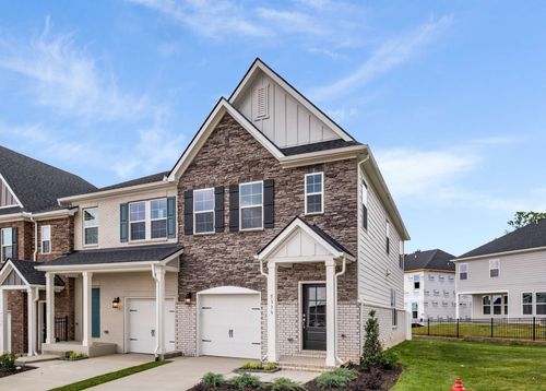 5339 Bellflower Hls, Hermitage, TN, 37076-2471 | Card Image