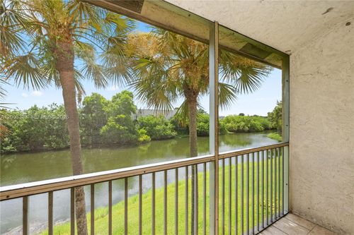 204-5560 Lakeside Dr, Margate, FL, 33063-7634 | Card Image