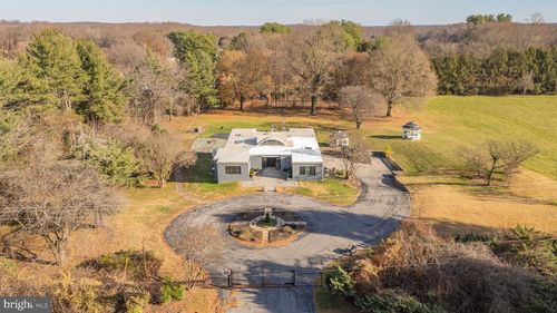 2919 Davidsonville Rd, Davidsonville, MD, 21035-1617 | Card Image