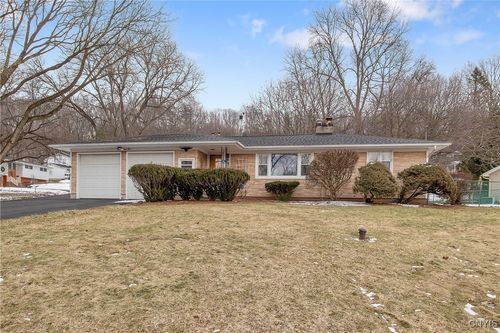 401 Sunrise Drive, Syracuse, NY, 13205 | Card Image