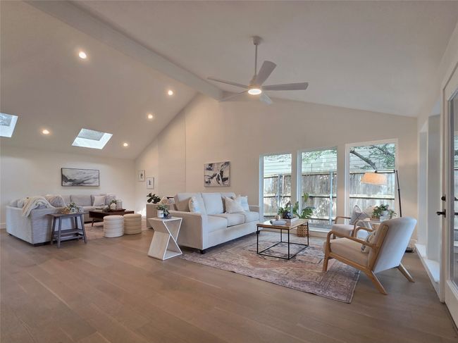 233 Woodcrest Dr, House other with 3 bedrooms, 3 bathrooms and null parking in Richardson TX | Image 8