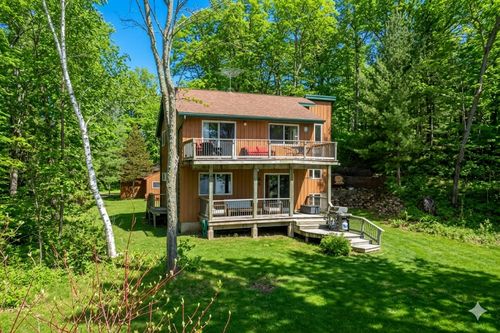 2225 Sunnyside Ln, LUCK, WI, 54853-2215 | Card Image