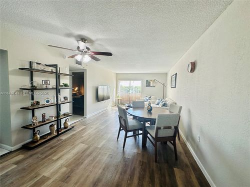 c4012-17530 Nw 68th Ave, Hialeah, FL, 33015-4046 | Card Image