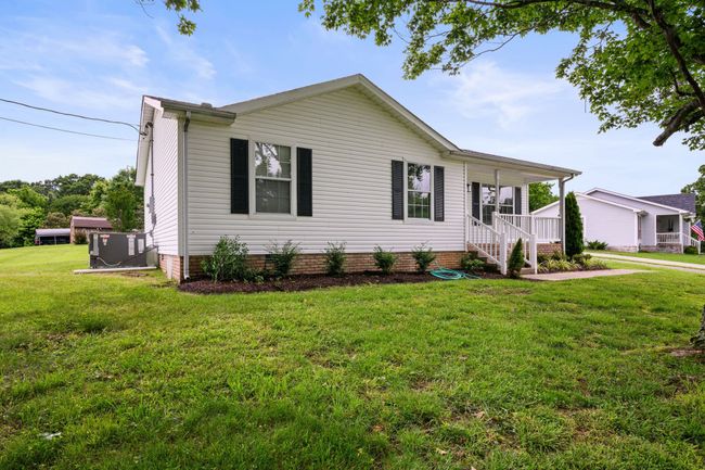 103 Cedar View Dr, House other with 2 bedrooms, 1 bathrooms and null parking in Charlotte TN | Image 4