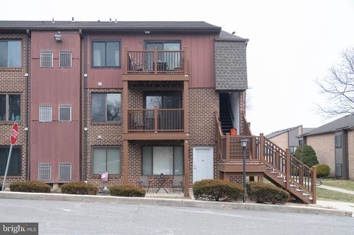 apt-a13-5200 Hilltop Dr, BROOKHAVEN, PA, 19015-1206 | Card Image