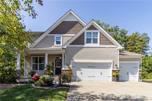 880 Sunrise Ridge Ct, Hamilton Twp, OH, 45039-8035 | Card Image