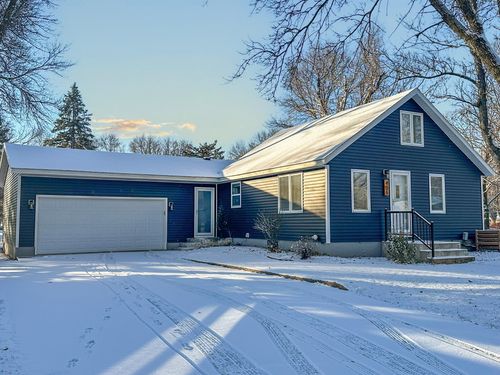 406 Minnesota Ave, Prinsburg, MN, 56281-9761 | Card Image