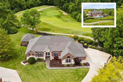 7452 Lonewolf Ct, Fairview Heights, IL, 62208-4526 | Card Image