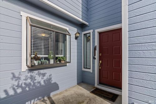 1782 Devonshire Dr, Benicia, CA, 94510-1728 | Card Image