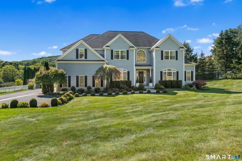 81 Pine Hill Rd, New Fairfield, CT, 06812-2210 | Card Image