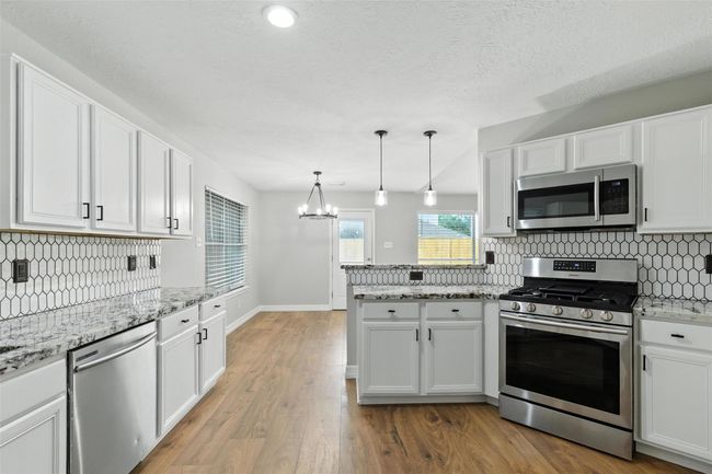 4127 Great Forest Ct, House other with 3 bedrooms, 2 bathrooms and 2 parking in Humble TX | Image 13