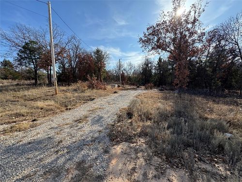 332285 E Caprock Dr, Wellston, OK, 74881-8396 | Card Image