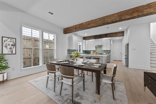 750 Acadia St, Baton Rouge, LA, 70806-6053 | Card Image