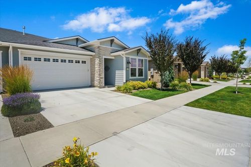 12087 S Integrity Ln, Kuna, ID, 83634-2695 | Card Image
