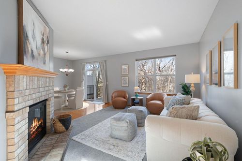 16445 Jarreau Ct, Lakeville, MN, 55044-5882 | Card Image