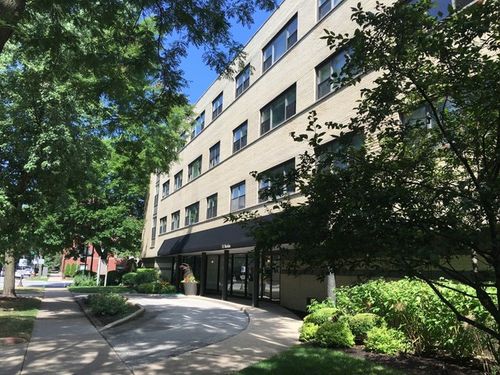 apt-101-515 Sheridan Rd, Evanston, IL, 60202-3109 | Card Image