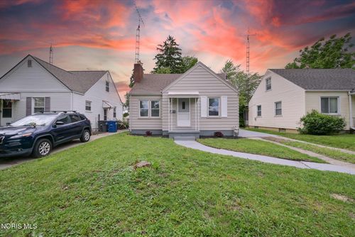 225 E Northgate Pkwy, Toledo, OH, 43612-3522 | Card Image