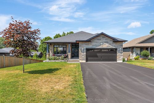 4 Spartan Crt, Trenton, ON, K8V0G5 | Card Image