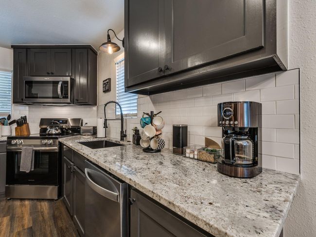38-web-or-mls-11 Port Duncan Blvd, Afton | Image 28