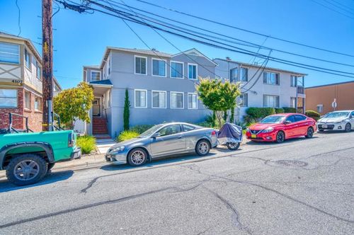 4111 Beresford St, San Mateo, CA, 94403-5186 | Card Image