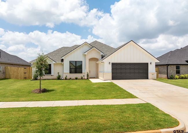 430 Mary Cir, House other with 4 bedrooms, 2 bathrooms and null parking in Bullard TX | Image 4