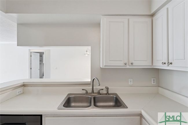 APT-1124 - 12300 Apache Ave, Condo with 3 bedrooms, 2 bathrooms and null parking in Savannah GA | Image 11