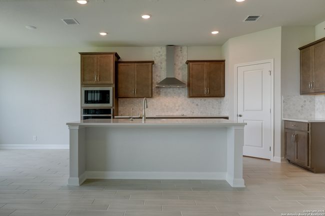 12836 Red Apple Rd., House other with 3 bedrooms, 3 bathrooms and null parking in Schertz TX | Image 10