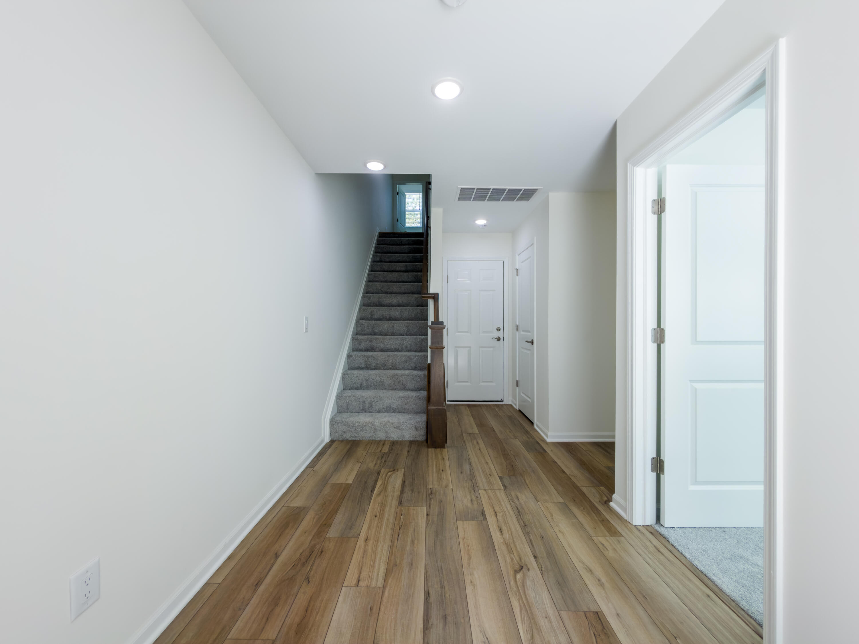 Residential Lease in Novi 3