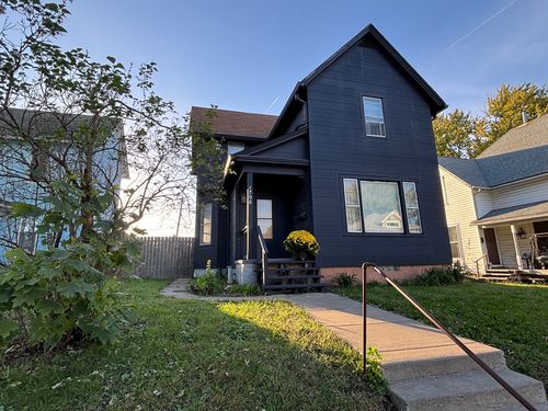 1706 Taylor St, Davenport, IA, 52804-3731 | Card Image