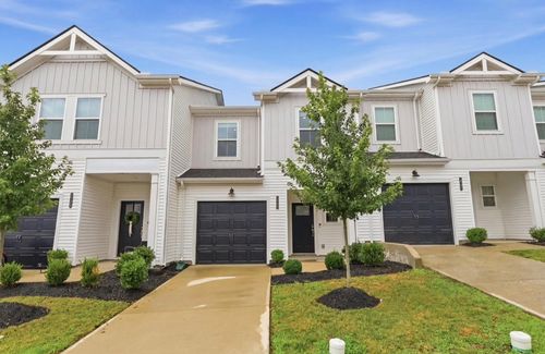 4544 Skywood Ln, Nashville, TN, 37207-3079 | Card Image