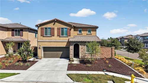 2288 Panama Dr, Corona, CA, 92883 | Card Image