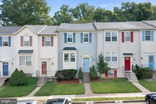 7559 Kimberton Ct, MANASSAS, VA, 20111-1762 | Card Image