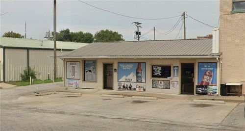 217 E Pine St, Columbus, KS, 66725-1844 | Card Image