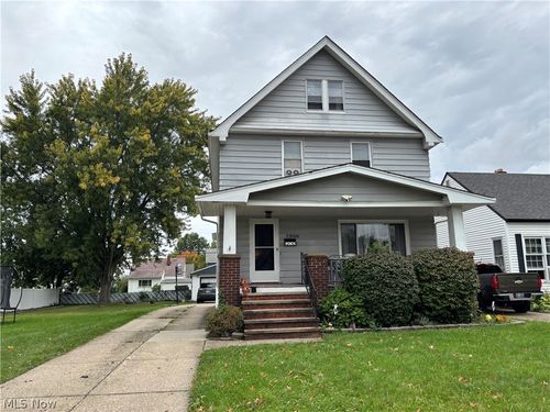 2906 Grovewood Ave, Parma, OH, 44134-1914 | Card Image