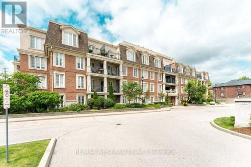 ph-413-4620 Highway 7 Avenue, Vaughan (East Woodbridge), ON, L4L0B3 | Card Image