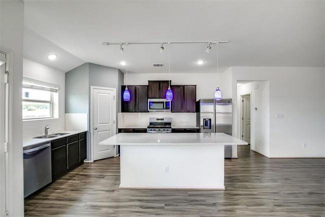 113 George Kimble Cv, House other with 4 bedrooms, 2 bathrooms and 2 parking in Bastrop TX | Image 7