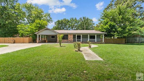 101 Roosevelt Rd, Hooks, TX, 75561-5207 | Card Image