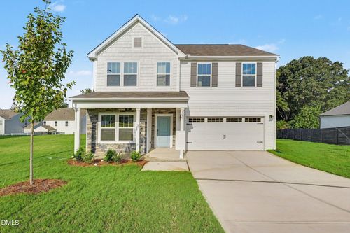 31-100 Benson Village Dr, Benson, NC, 27504-2068 | Card Image