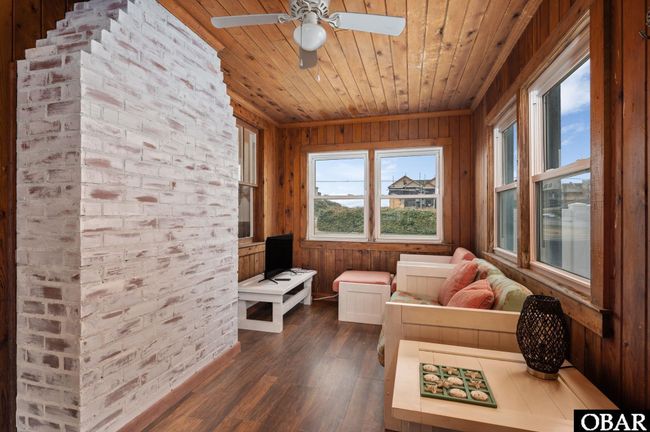 300 S Virginia Dare Trl, House other with 4 bedrooms, 2 bathrooms and null parking in Kill Devil Hills NC | Image 8