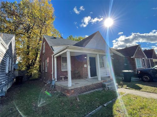 19408 Goulburn St, Detroit, MI, 48205-2171 | Card Image